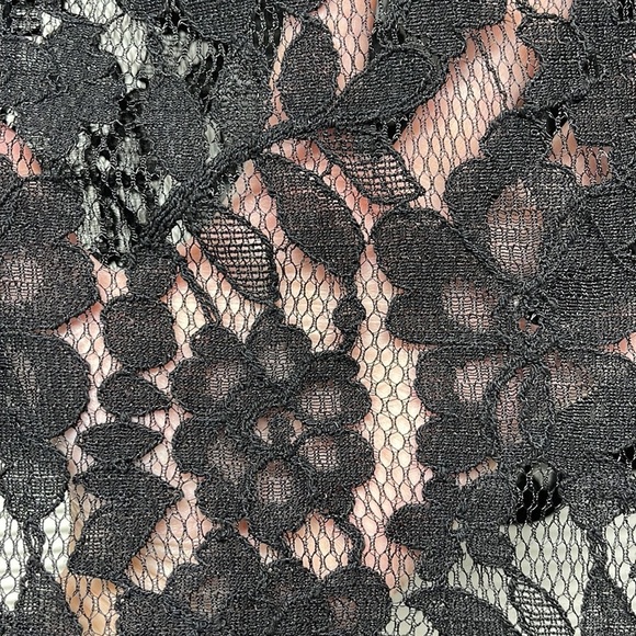 The Limited NWT Black Sheer Floral Lace Sleeveless Button Down Shirt - Picture 3 of 9